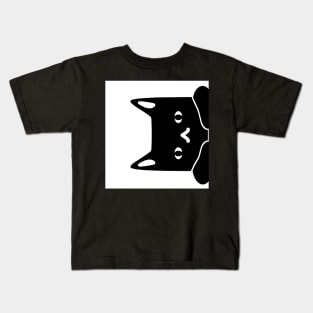 Black cat from right side Kids T-Shirt